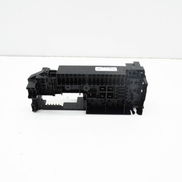 2Q0941828E - NEW VOLKSWAGEN POLO AW FUSE RELAY BOX 2Q0941828E