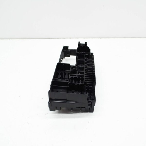 2Q0941828E - NEW VOLKSWAGEN POLO AW FUSE RELAY BOX 2Q0941828E