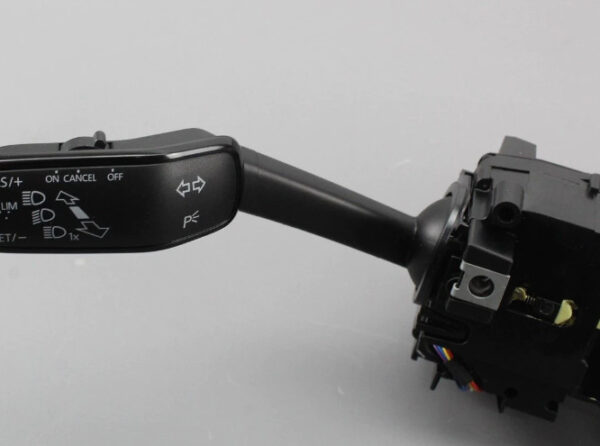 2Q0953513AIGI - NEW VW T-CROSS C1 STEERING COLUMN MULTI-SWITCH 2Q0953513AIGI ORIGINAL