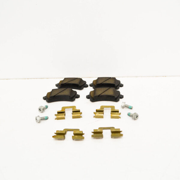 3AA698451A - NEW VW CC REAR BRAKE PADS REPAIR KIT 3AA698451A GENUINE