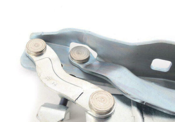 3AA823301 - Volkswagen PASSAT B7 bonnet cover left hinge 3AA823301 NEW REAL