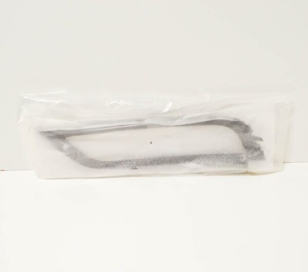 3AA853212B041 - VW Passat B7 R-Line Front Bumper Right Trim 3AA853212B041 NEW GENUINE