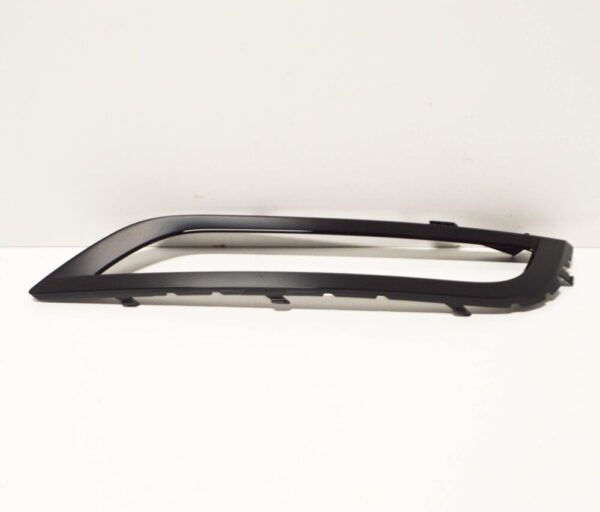 3AA853212B041 - VW Passat B7 R-Line Front Bumper Right Trim 3AA853212B041 NEW GENUINE
