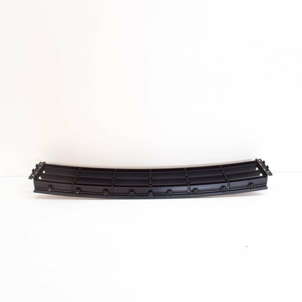 3AA8536719B9 - NEW VOLKSWAGEN PASSAT B7 FRONT BUMPER LOWER CENTER GRILLE 3AA8536719B9