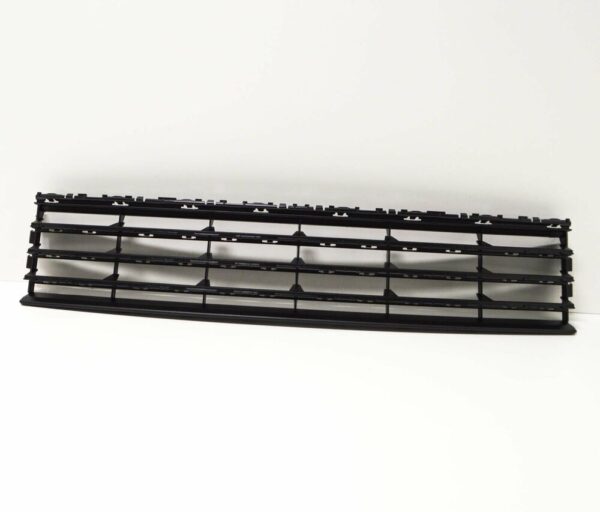 3AA853677C9B9 - NEW VW PASSAT B7 R-LINE FRONT BUMPER CENTER VENT GRILLE 3AA853677C9B9