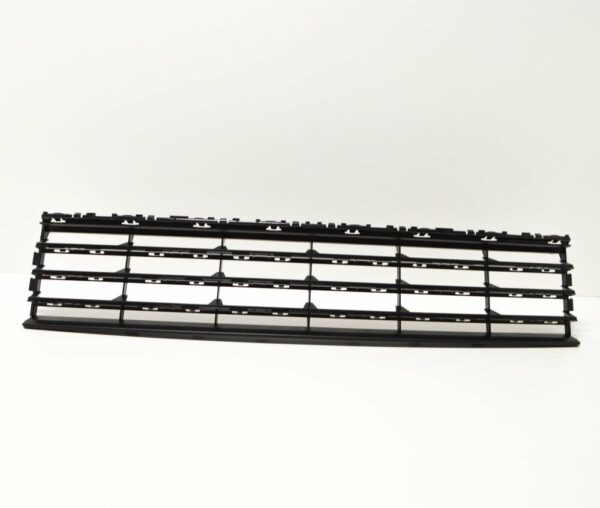 3AA853677C9B9 - NEW VW PASSAT B7 R-LINE FRONT BUMPER CENTER VENT GRILLE 3AA853677C9B9