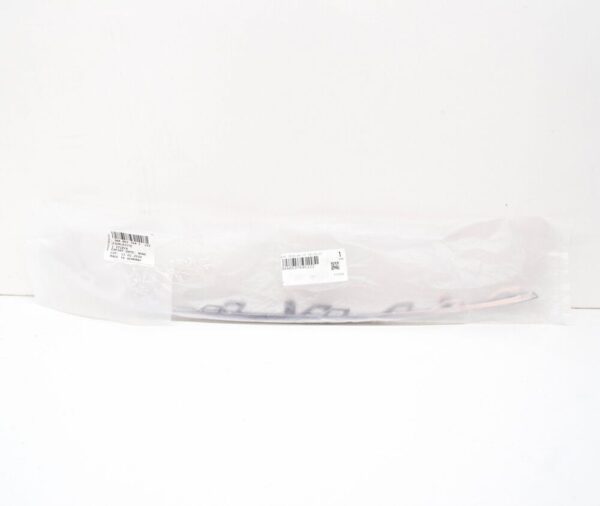 3AA853764C2ZZ - VW Passat B7 R-Line Front Bumper Right Grille Trim 3AA853764C2ZZ NEW GENUINE