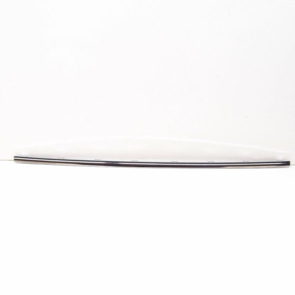 3AA8537652ZZ - NEW VW PASSAT B7 R-LINE FRONT LOWER CENTRE GRILLE TRIM 3AA8537652ZZ