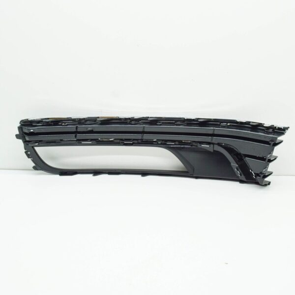 3AA854662B9B9 - NEW VOLKSWAGEN PASSAT B8 FRONT BUMPER RIGHT GRILLE 3AA854662B9B9 ORIGINAL