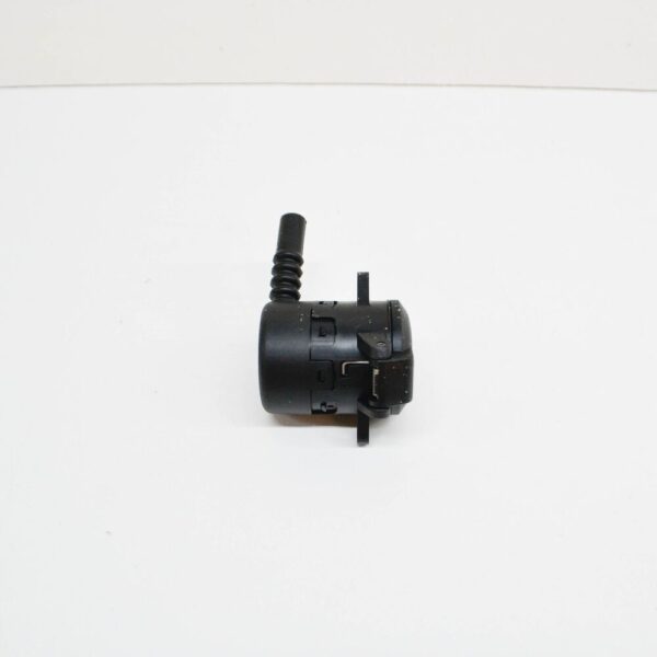 3AA945505 - NEW VOLKSWAGEN CC TRAILER TOWING SOCKET 3AA945505