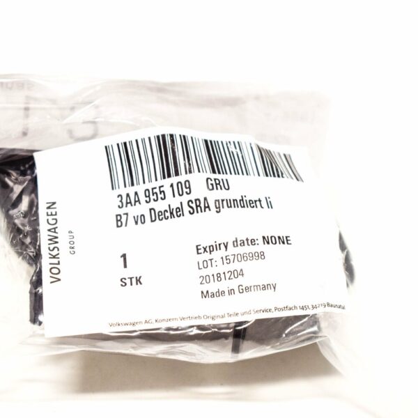 3AA955109GRU - OEM VW PASSAT B7 FRONT LEFT HEADLIGHT WASHER CAP COVER 3AA955109GRU GENUINE