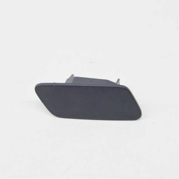3AA955110BGRU - VW PASSAT B7 365 FRONT BUMPER RIGHT HEADLIGHT CAP 3AA955110BGRU GENUINE