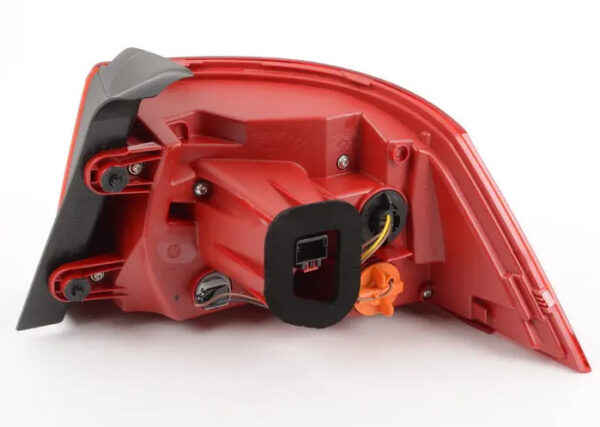 3AE945207B - NEW VW PASSAT B7 REAR LEFT TAILLIGHT 3AE945207B ORIGINAL