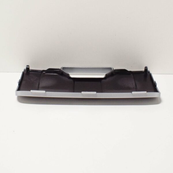 3AF807397U34 - NEW VOLKSWAGEN PASSAT B7 REAR BUMPER TOWING HITCH COVER 3AF807397U34