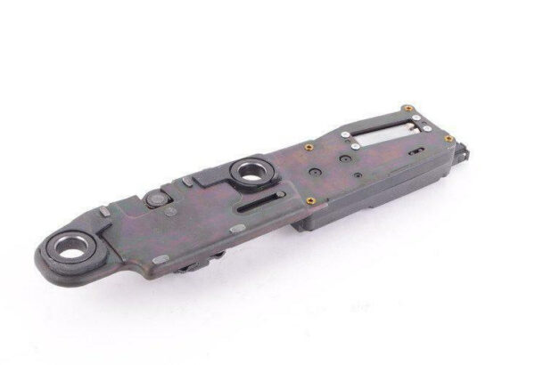 3AF827887 - NEW VOLKSWAGEN PASSAT VARIANT B7 REAR LID LOCK STRIKER 3AF827887 ORIGINAL