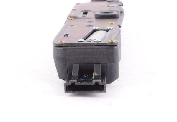 3AF827887 - NEW VOLKSWAGEN PASSAT VARIANT B7 REAR LID LOCK STRIKER 3AF827887 ORIGINAL