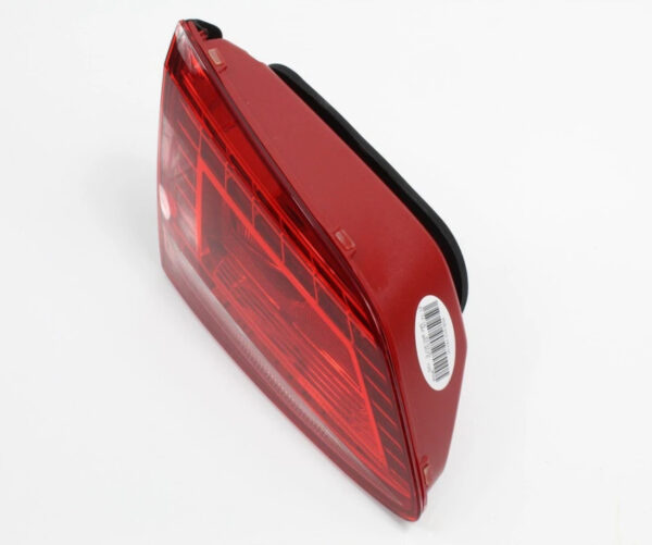 3AF945307E - NEW VW PASSAT B7 362 REAR LEFT TAILLIGHT LHD 3AF945307E ORIGINAL