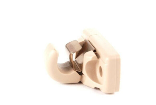 3B0857561B8YS - NEW VOLKSWAGEN GOLF MK4 SUN VISOR CLIP HOLDER BEIGE 3B0857561B8YS ORIGINAL