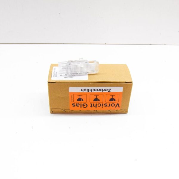 3B0947415 - Volkswagen Passat B6 Interior Lighting 3B0947415 New Genuine