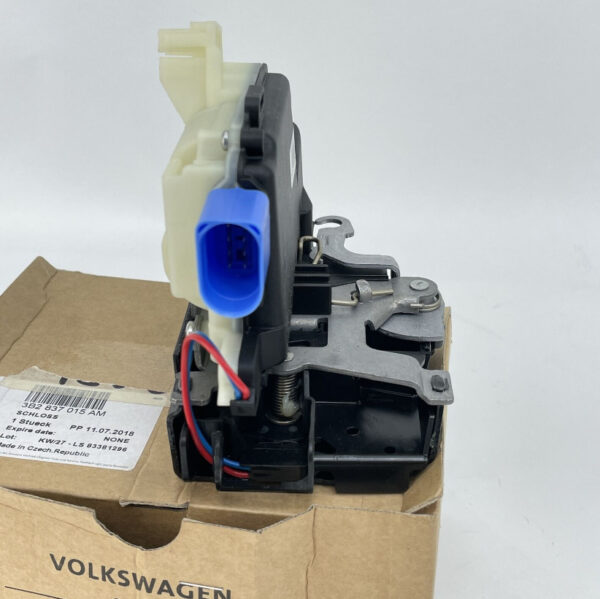 3B2837015AM - NEW VW TRANSPORTER V T5 7H MK5 FRONT LEFT DOOR LOCK 3B2837015AM ORIGINAL