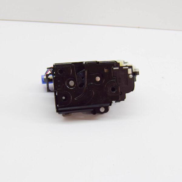 3B2837016AA - VW POLO 9N Front Right Door Lock 3B2837016AA NEW