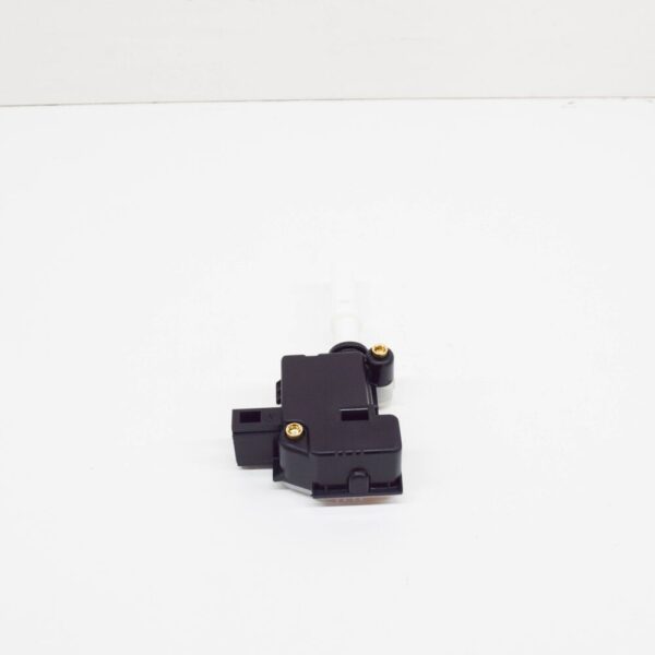 3B5827061C - Volkswagen TOUAREG 7L Rear Lid Lock Servomotor 3B5827061C NEW