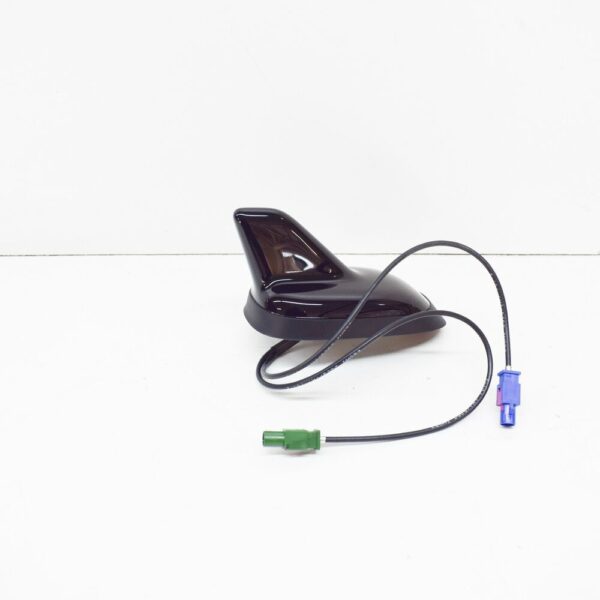 3C0035507AB - NEW VOLKSWAGEN TOUAREG 7P ROOF SHARK AERIAL ANTENNA 3C0035507AB ORIGINAL