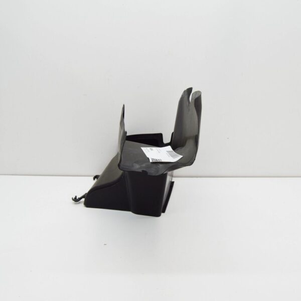 3C0121333 - Volkswagen Passat B6 radiator mount air routing 3C0121333 new