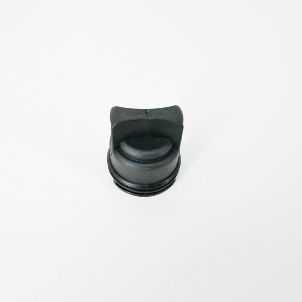 3C0131980 - NEW VOLKSWAGEN PASSAT CC ADBLUE FILLER TANK CAP 3C0131980