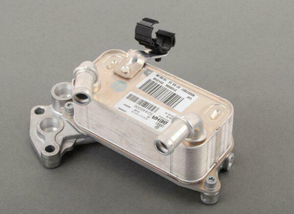 3C0317037B - NEW VOLKSWAGEN PASSAT B6 TRANSMISSION OIL COOLER 3C0317037B ORIGINAL