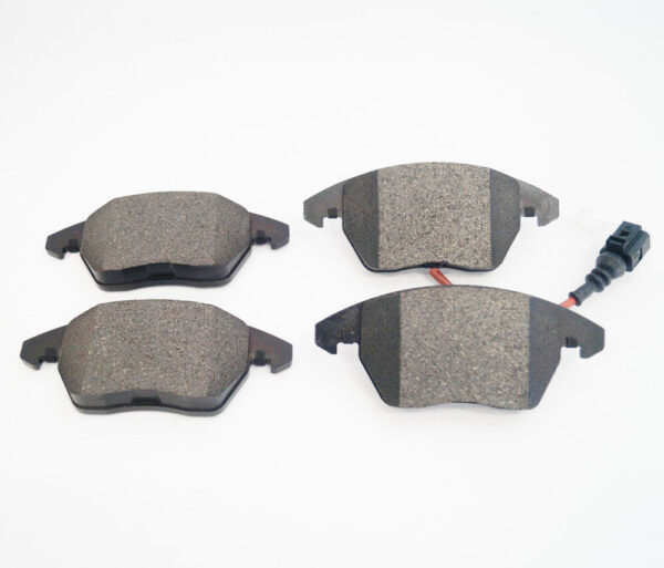 3C0698151J - NEW VOLKSWAGEN CC 358 BRAKE PAD SET KIT 3C0698151J GENUINE
