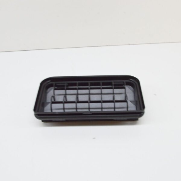 3C0819465 - NEW VOLKSWAGEN CC TRUNK AIR VENT TRIM 3C0819465