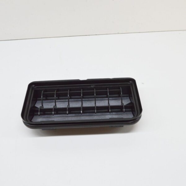 3C0819465 - NEW VOLKSWAGEN CC TRUNK AIR VENT TRIM 3C0819465