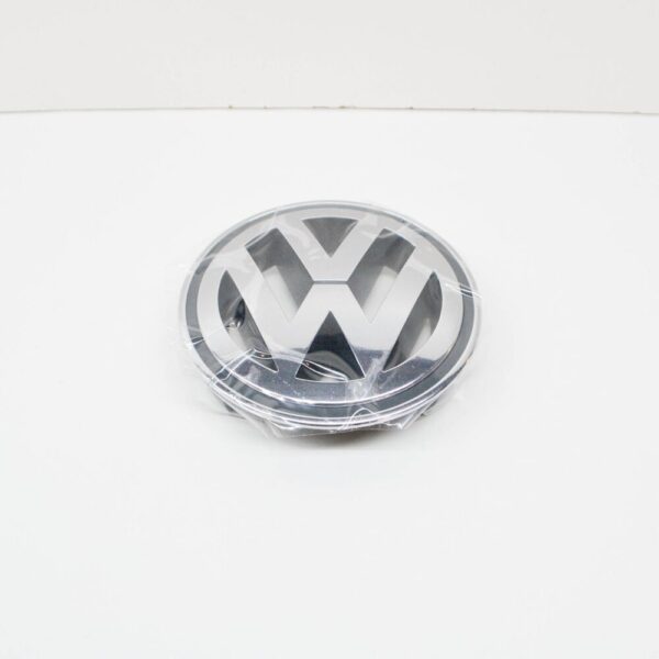 3C0853600AMQH - New Volkswagen JETTA A5 Front Emblem Badge 3C0853600AMQH