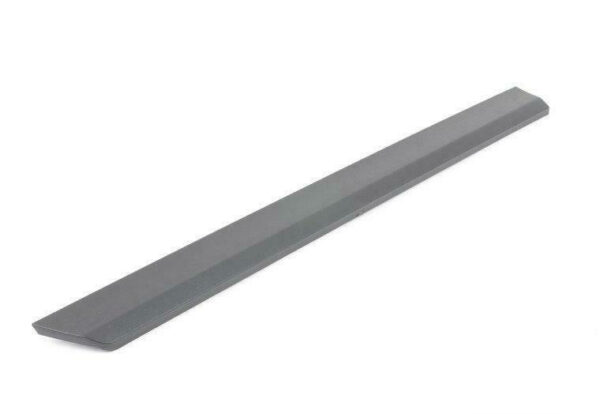 3C0854950A9B9 - Volkswagen PASSAT B6 rear right lower door strip 3C0854950A9B9 NEW REAL
