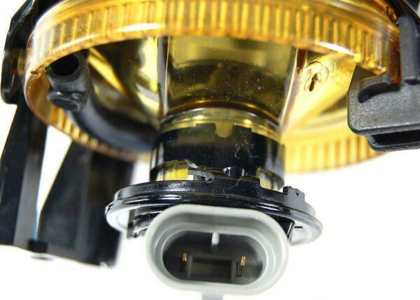 3C0941700B - NEW VOLKSWAGEN PASSAT B6 FRONT RIGHT HALOGEN FOG LIGHT 3C0941700B