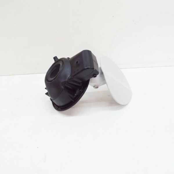 3C5809857EGRU - NEW VOLKSWAGEN PASSAT 3C B6 PRIMED FUEL FILLER FLAP DOOR 3C5809857EGRU