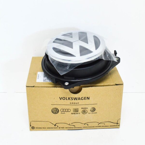 3C5827469KULM - NEW VW PASSAT CC 357 BOOT LID RELEASE HANDLE BADGE 3C5827469KULM ORIGINAL