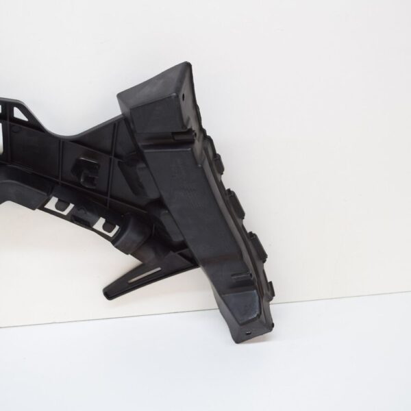 3C8807178A - NEW VOLKSWAGEN CC FRONT BUMPER RIGHT GUIDE PIECE 3C8807178A ORIGINAL