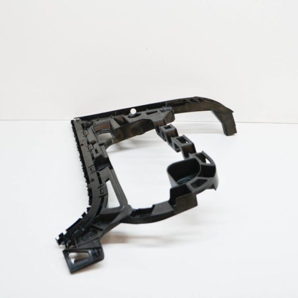 3C8807376B - NEW VW PASSAT CC 357 REAR BUMPER RIGHT SIDE SUPPORT BRACKET 3C8807376B