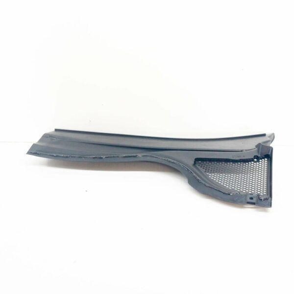 3C88194049B9 - NEW VW PASSAT CC 357 FRONT RIGHT WATER DEFLECTOR LHD 3C88194049B9