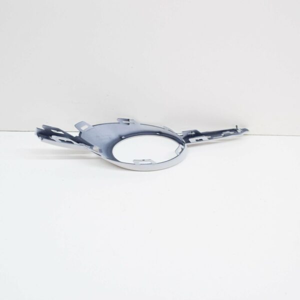 3C8853212AGRU - NEW VW CC R-LINE FRONT RIGHT OUTER FOG LIGHT TRIM RING 3C8853212AGRU