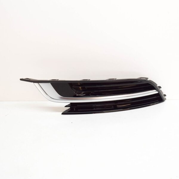 3C8854661A041 - NEW VOLKSWAGEN CC 358 LEFT FOG LIGHT GRILLE 3C8854661A041 3C8854661A 041