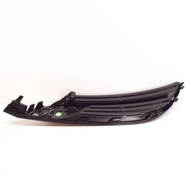3C8854661A041 - NEW VOLKSWAGEN CC 358 LEFT FOG LIGHT GRILLE 3C8854661A041 3C8854661A 041