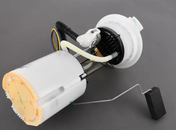 3C8919051B - NEW VW CC 35 FUEL DELIVERY UNIT AND SENDER FOR FUEL GAUGE 3C8919051B ORIGINAL