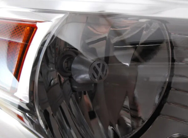3C8941006F - NEW VW PASSAT CC 35 FRONT RIGHT HEADLIGHT 3C8941006F ORIGINAL