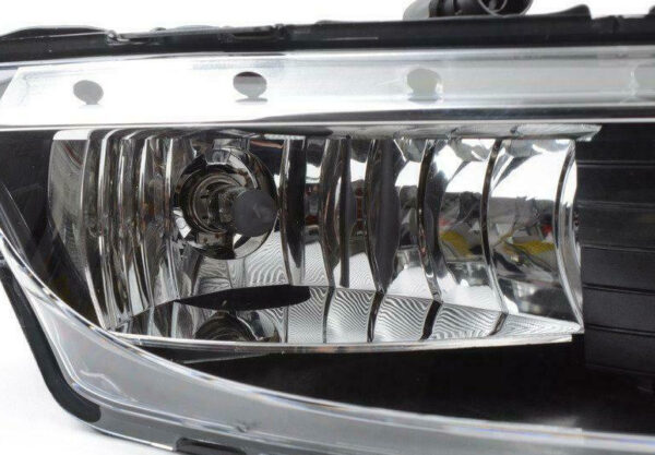 3C8941699 - NEW VOLKSWAGEN CC FRONT LEFT HALOGEN FOG LIGHT 3C8941699