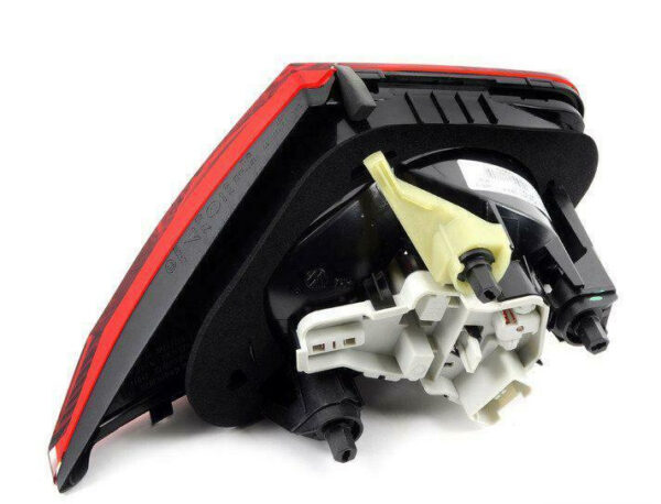 3C8945093F - NEW VOLKSWAGEN PASSAT CC REAR LEFT INNER TAILLIGHT 3C8945093F