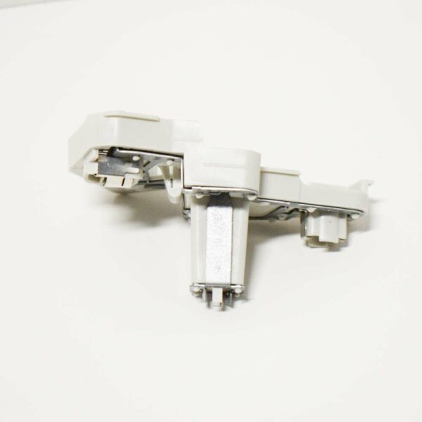 3C8945257A - NEW VOLKSWAGEN PASSAT CC 357 REAR LEFT TAILLIGHT BULB HOLDER 3C8945257A
