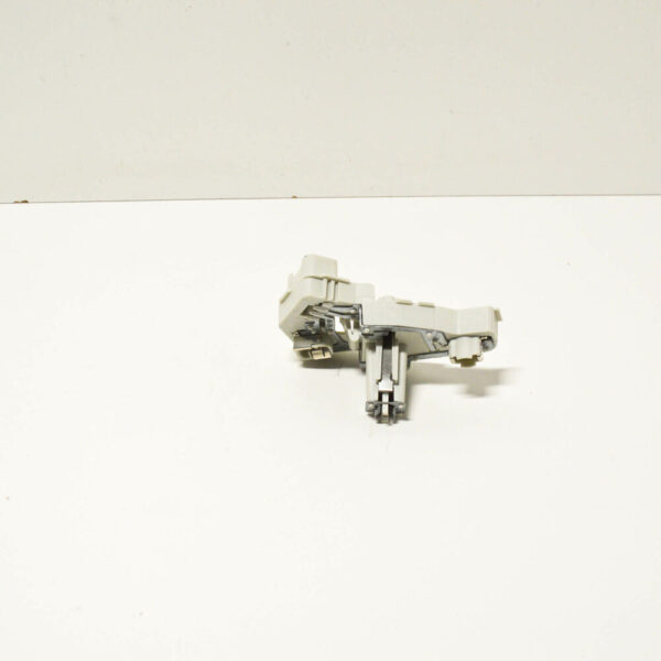 3C8945258A - NEW VW PASSAT CC A6 REAR RIGHT TAILLIGHT BULB HOLDER 3C8945258A 2011